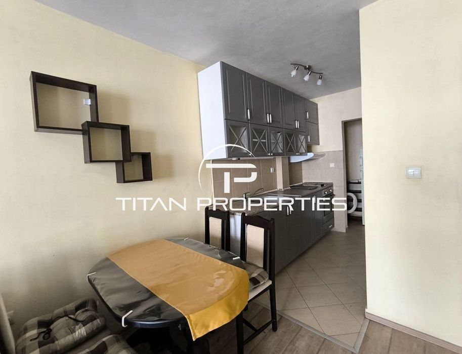 Дава се под наем Двустаен апартамент в Варна, Левски - 70 кв.м за 550 € - Снимка #2