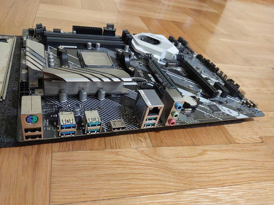 AMD Ryzen 9 5950X + Asus Prime X570-P