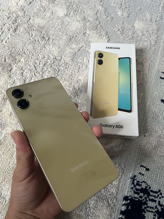 Samsung A06.