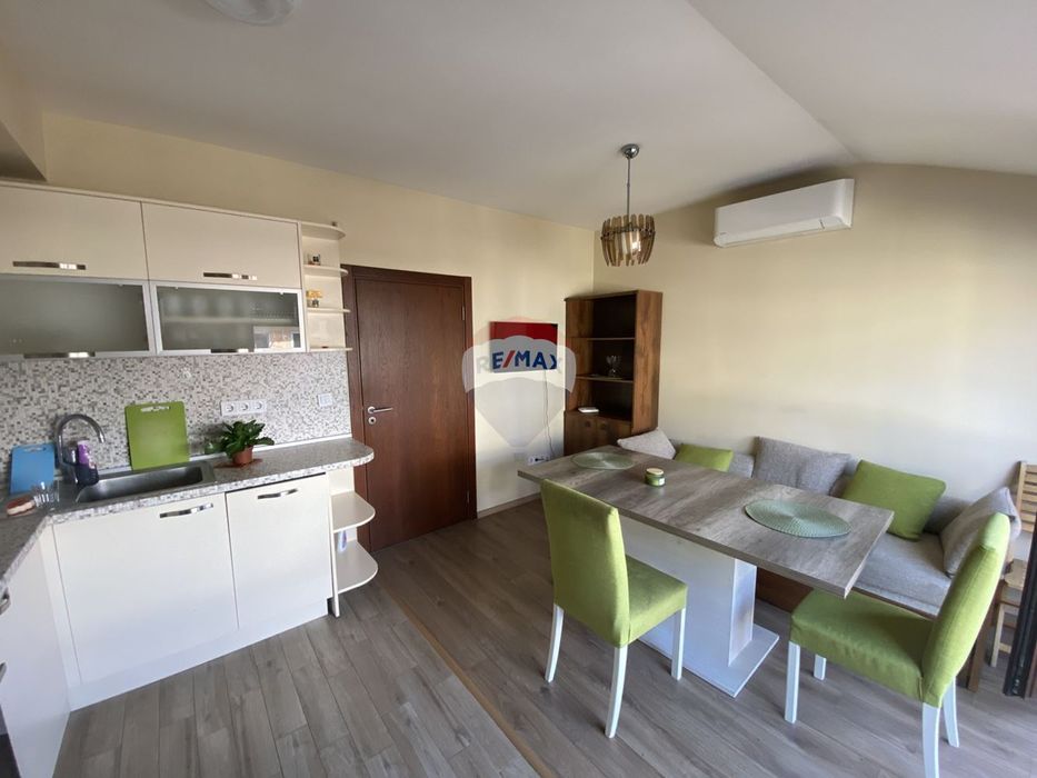 Дава се под наем Двустаен апартамент в Варна, Окръжна болница - 62 кв.м за 550 € - Снимка #1