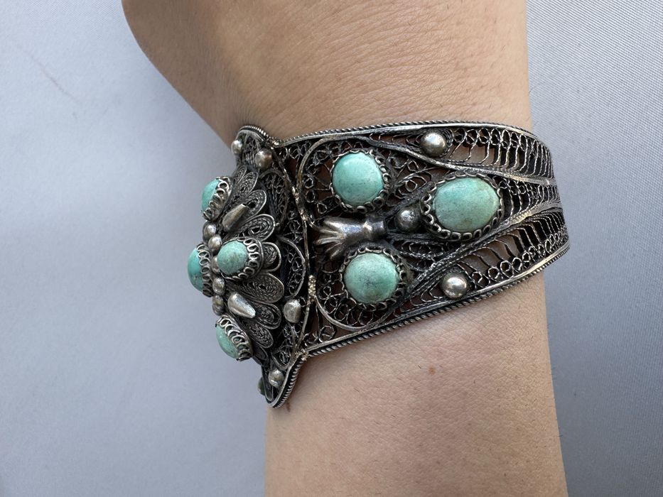 Bratara din argint si turcoaze