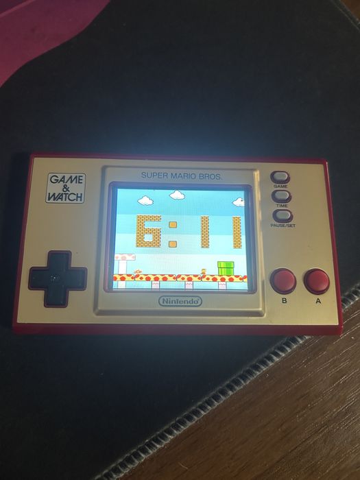 Nintendo Game & Watch: Super Mario Bros