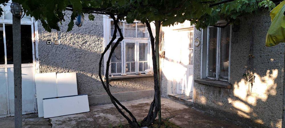 Продавам къща и два парцела. Гр.Завет, област Разград