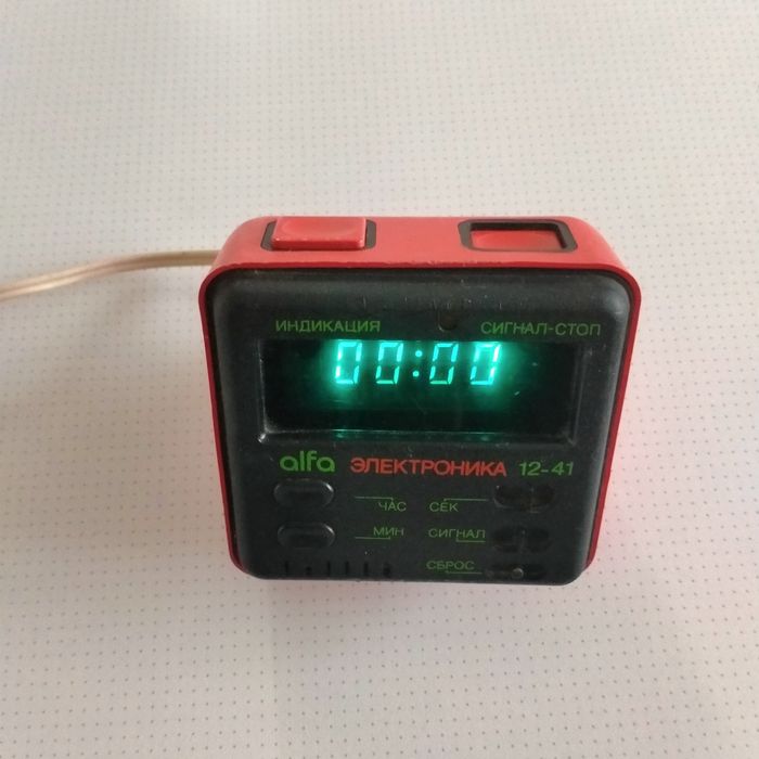 Электронные часы