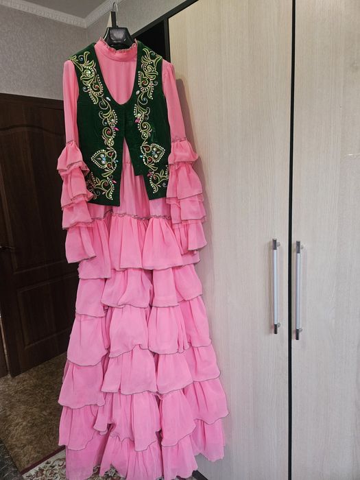 Мерекелік ұлттық киім сатамын!