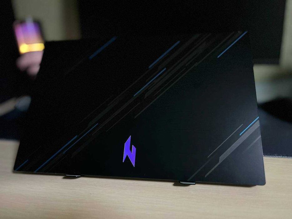 Игровой ноутбук RTX 4050 (6GB) / i7-13620H / 32GB / 180Hz- почти новый
