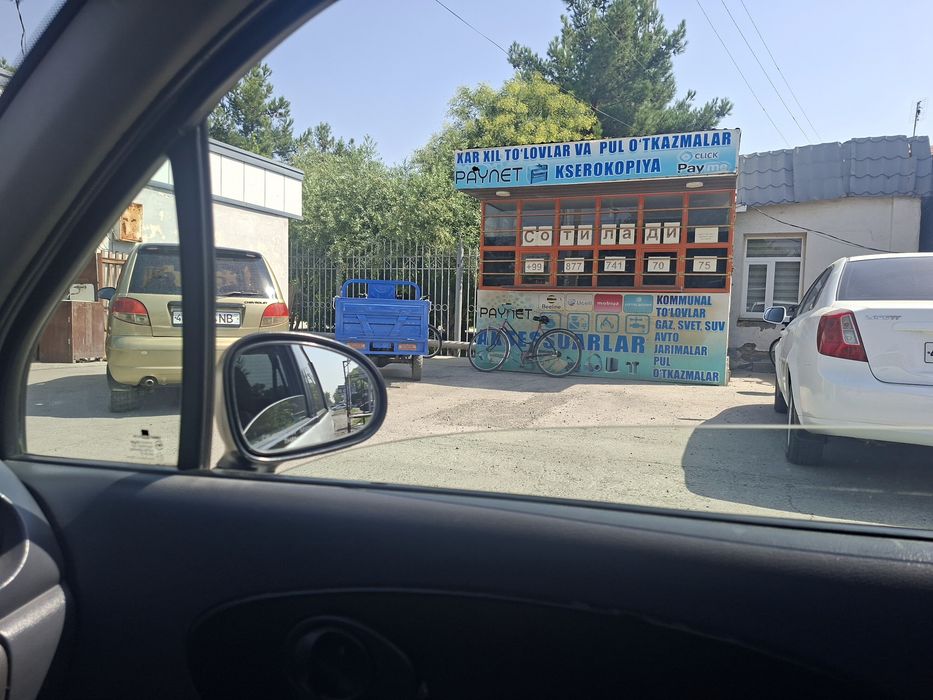 Bufet sotiladi joyi bilan. Butka