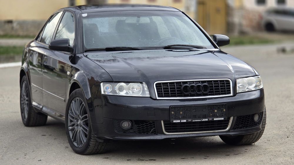 AUDI A4 2004 — imagine 2