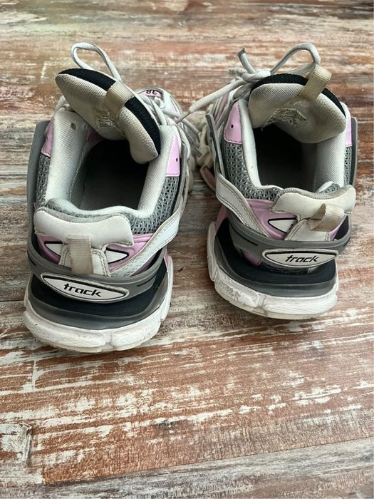 Balenciaga tracks