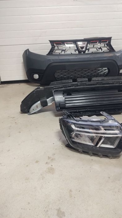 Bara fata , faruri , volet , trager , traversa Dacia Duster 2 facelift