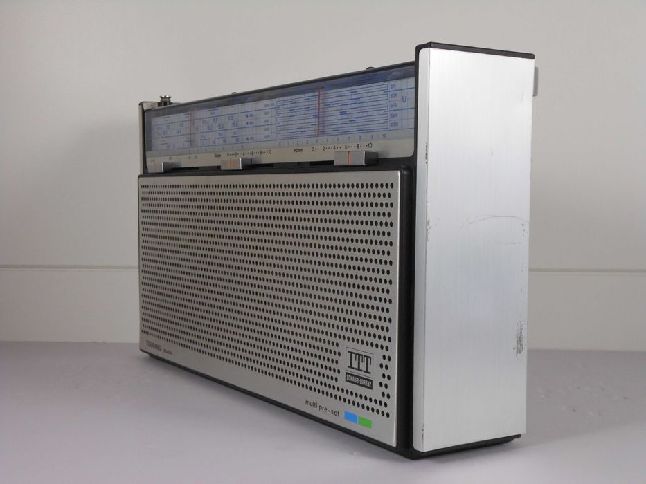 Radio vintage ITT Touring Studio 104A – recondiționat complet