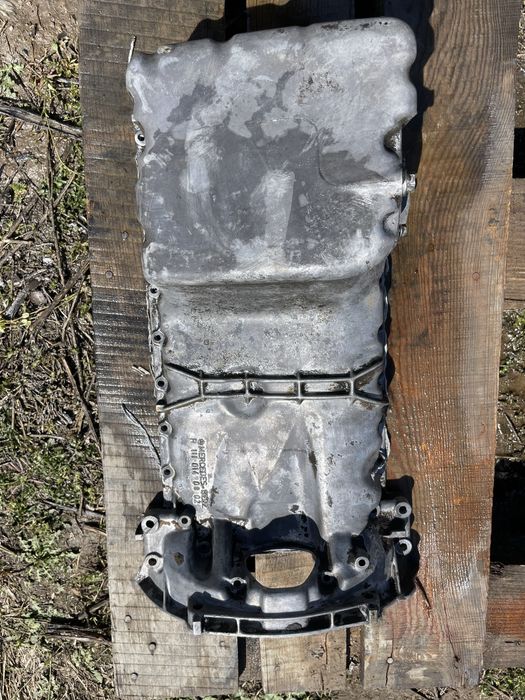 Поддон мерседес 202