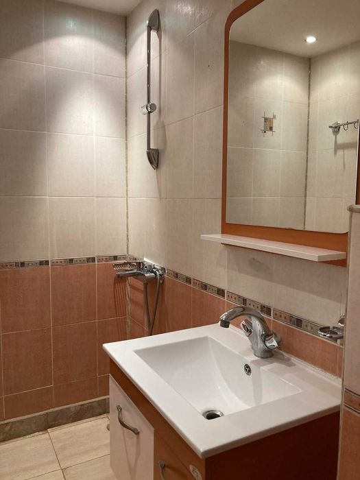 Дава се под наем Тристаен апартамент в Бургас, Славейков - 98 кв.м за 165.75 € - Снимка #8