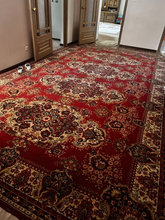 Ковры на три комнаты, качественные