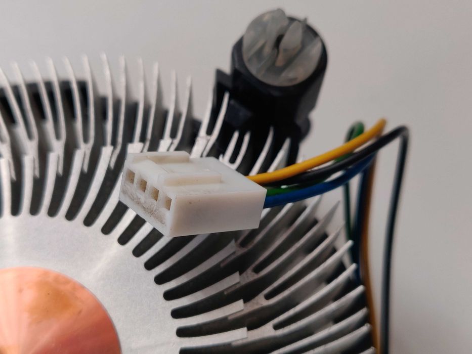 Вентилатор с охладител за Intel процесор, сокет 775