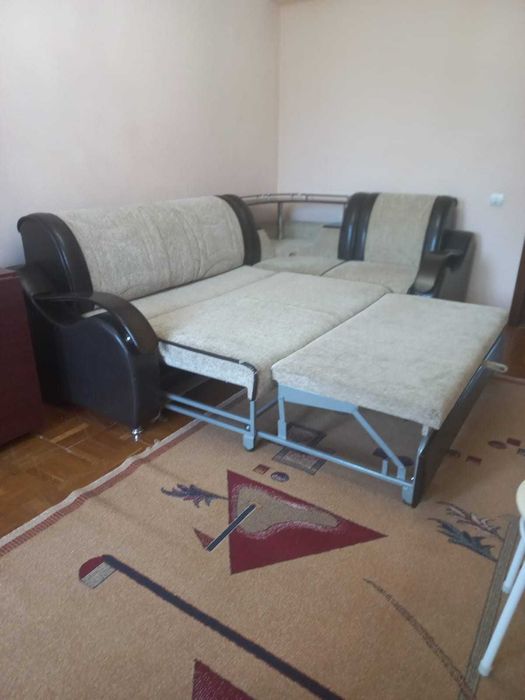 Продам угловой  диван