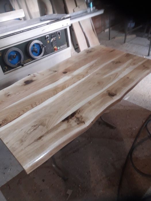 Плот за маса от дъб