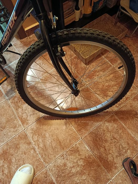 Vând bicicleta stare perfecta