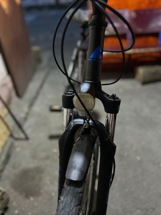Bicicleta de vânzare
