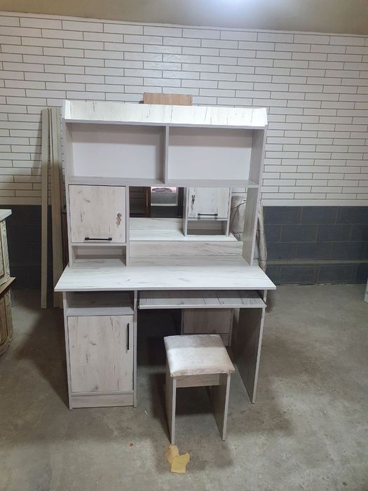 Болалар учун дарс столи