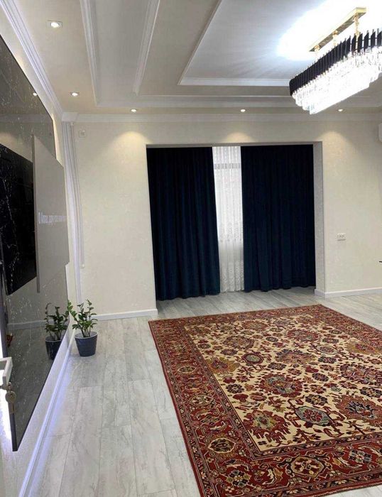 Алайский 3-х комнатная квартира Ц-2