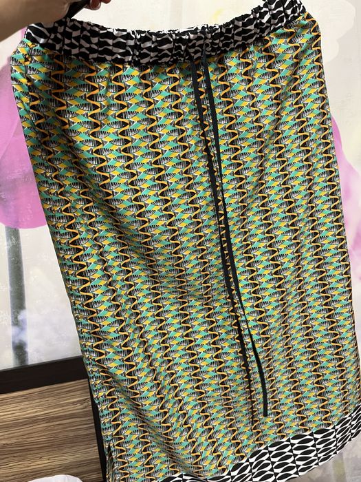 Кофта с юбкой (костюм)