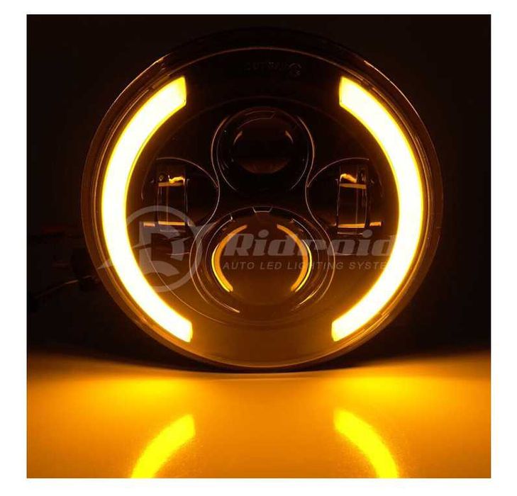 К-т Кръгли LED фарове 7" 70W H4 букса, къси, дълги, дневни и мигач