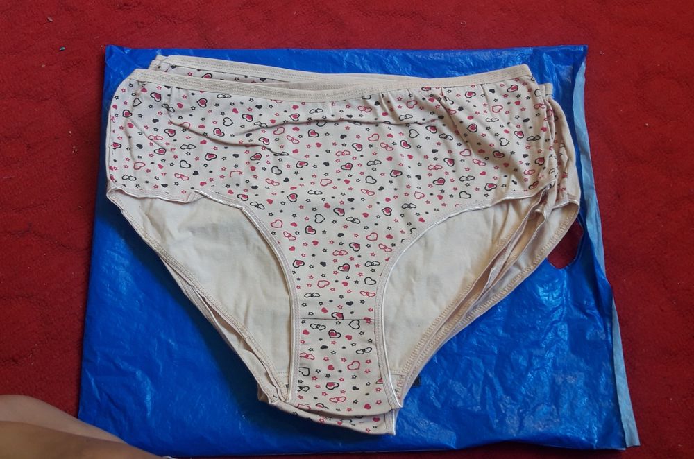 Ayollar trusiki (ich kiyimi)