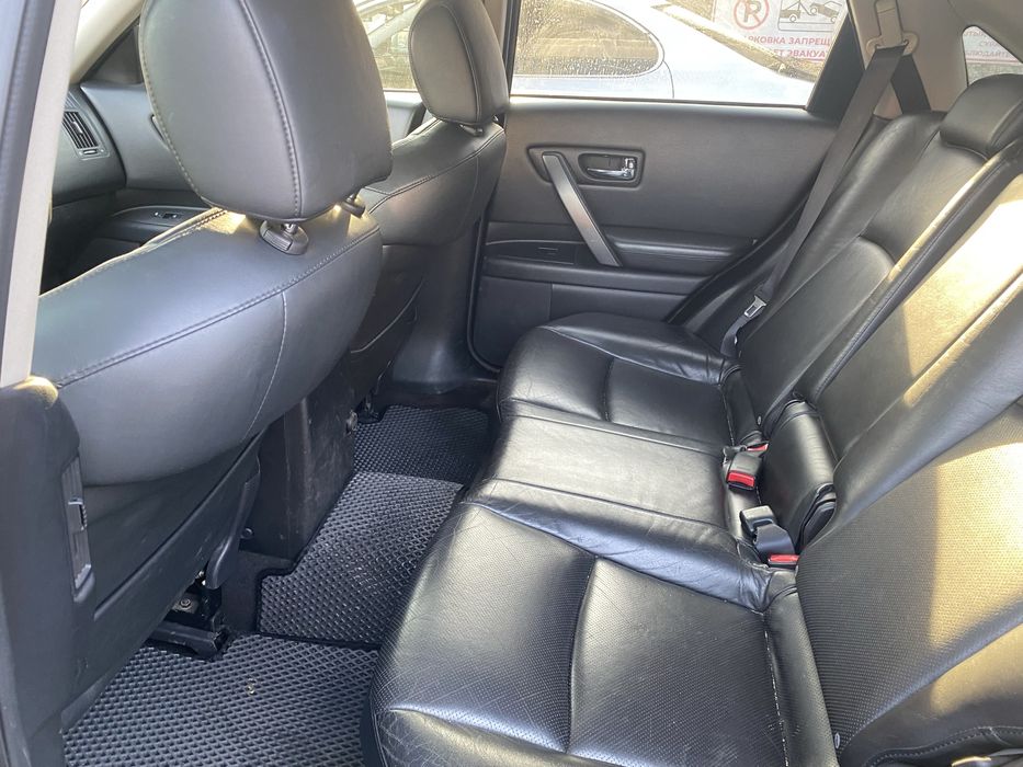 Продам Infiniti fx35