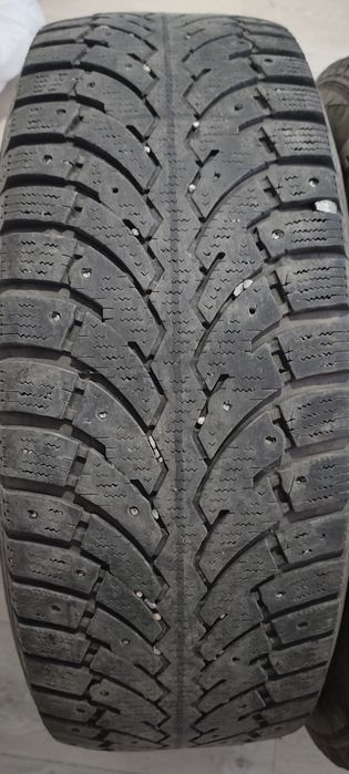 Шины зимние R16 215/65
