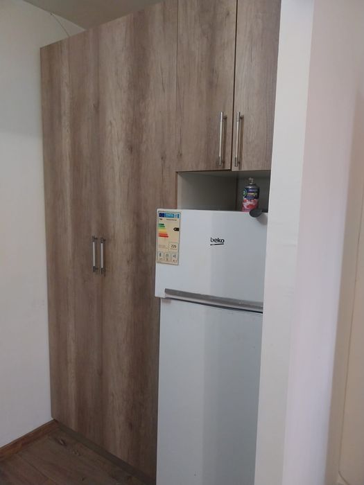 Închiriez garsonieră