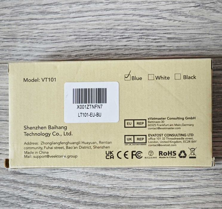 Компактна външна батерия VEEKTOMX 10000mAh с вграден кабел и LED дисплей
