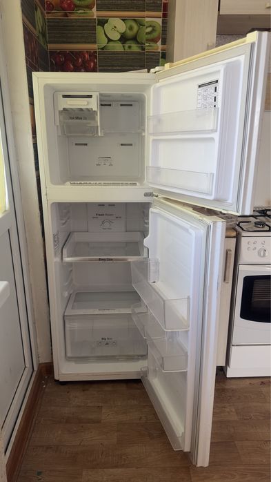 Продается холодильник