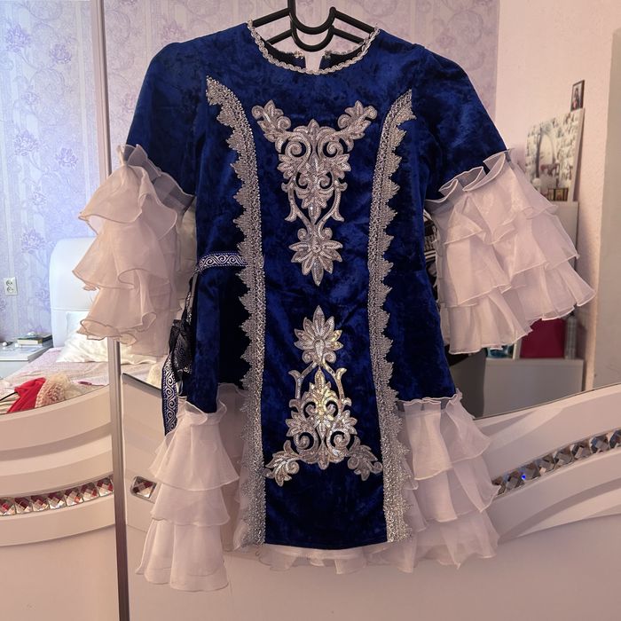 Платье на девочку