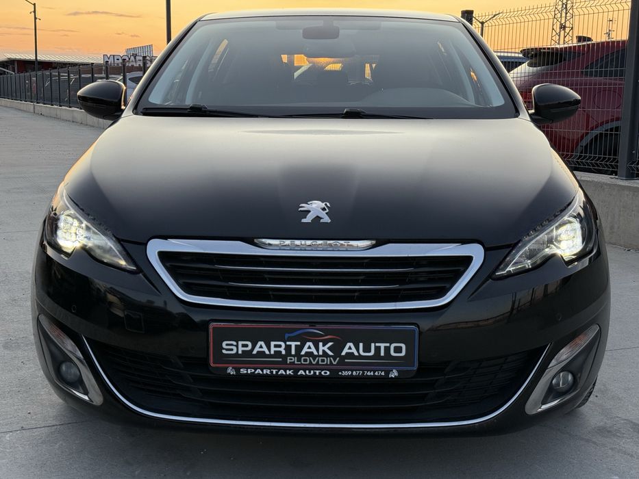 Peugeot 308 1.2i* 2015г* РЪЧКА* Топ Състояние* СЕРВИЗНА*