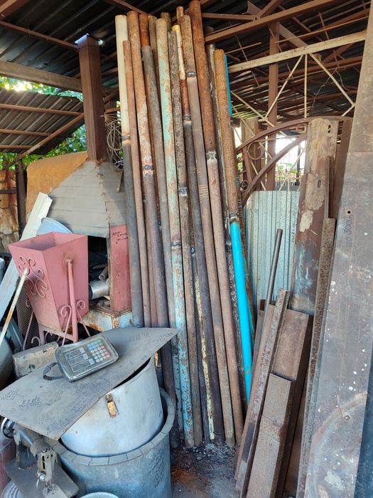 Продам трубы для стоек