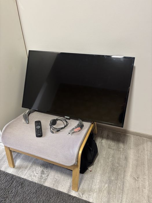 Televizor Philips 102 cm FullHD