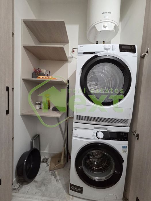 Дава се под наем Тристаен апартамент в София, Изток - 100 кв.м за 997.05 € - Снимка #9