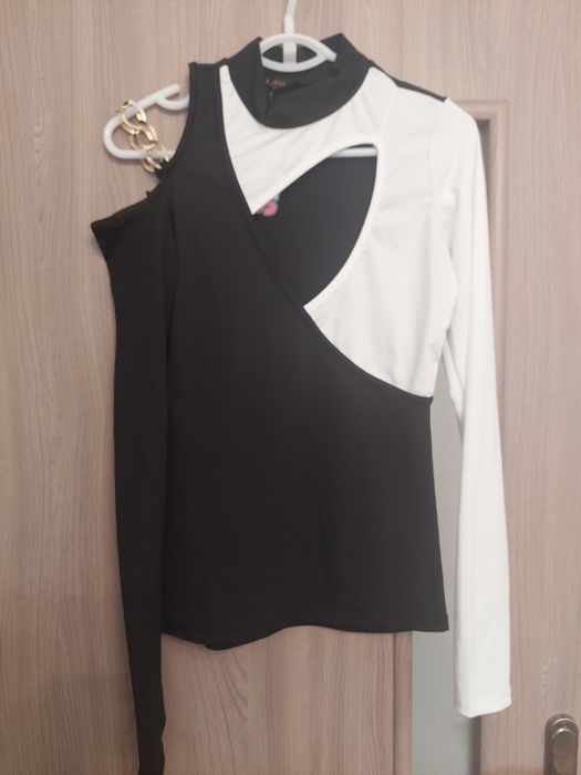 Bluza eleganta noua