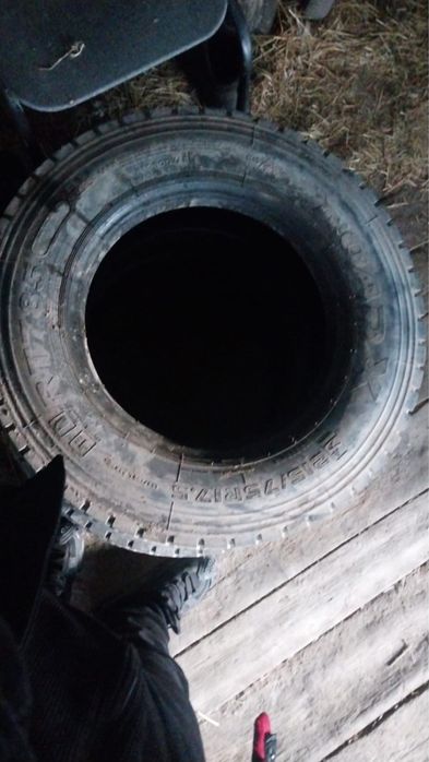 Шины на грузовой мерс