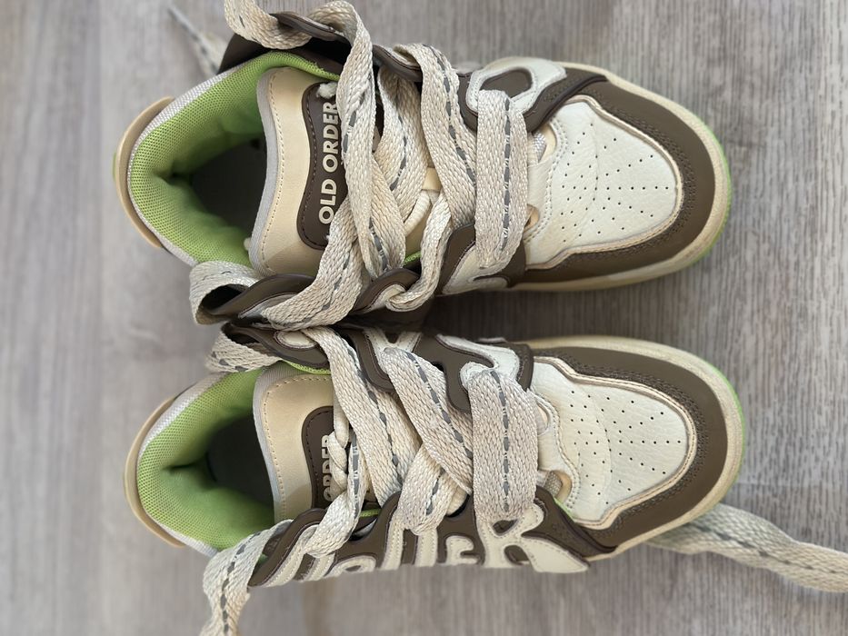 Кроссовки на мальчика