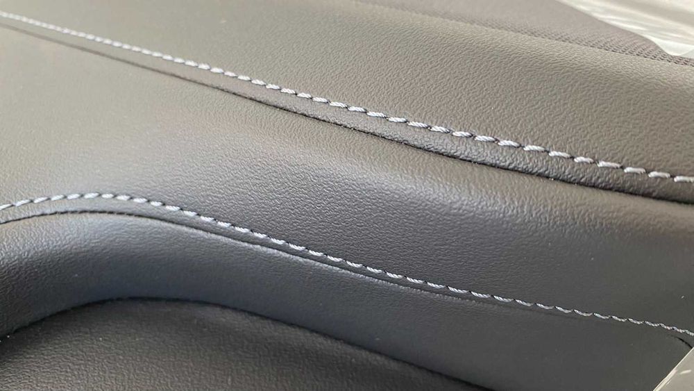 Като Ново Табло BMW 7 i7 G70 Черно със сив шев