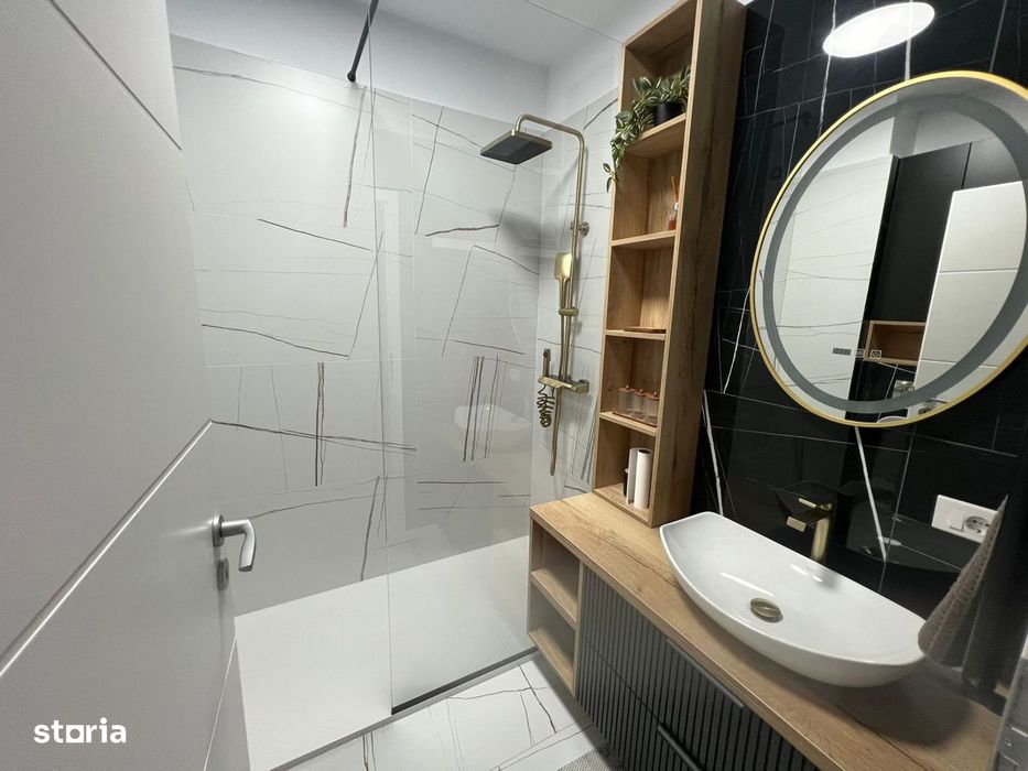 Apartament 2 camere, decomandat, 55mp, centrala, Kristal Residence