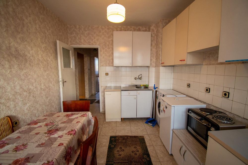 Двустаен, под наем, ж.к Банишора