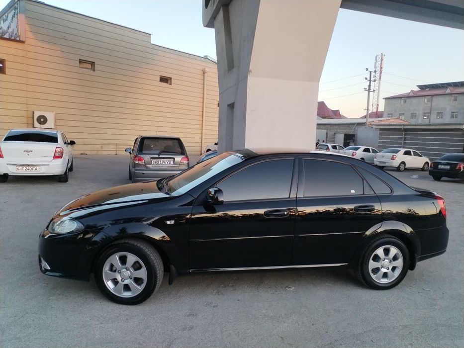 Chevrolet Jentra 2023 yil Bez luk qora
