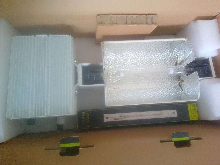 Продам лампы для теплиц