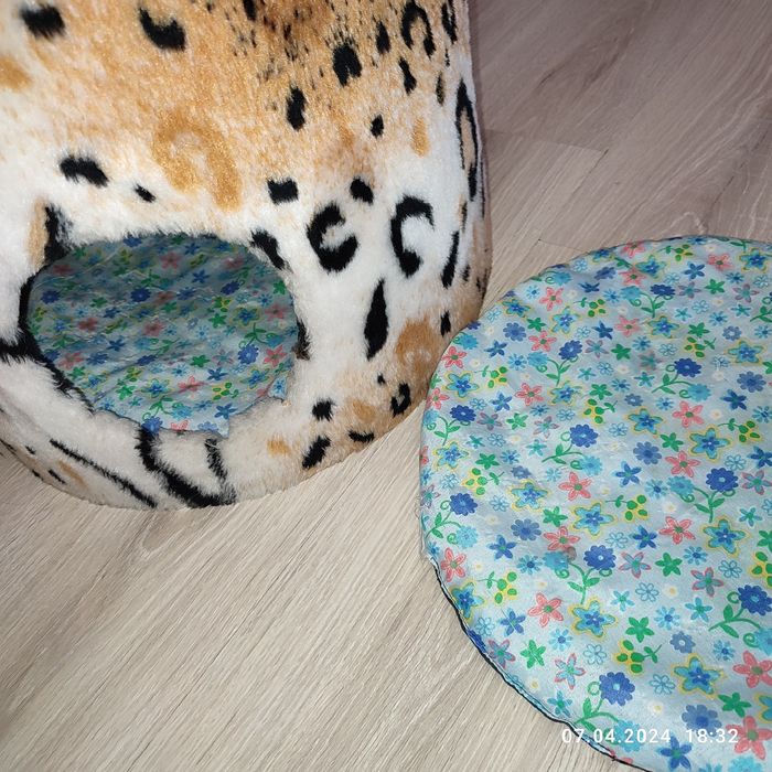 Домик для кошек и котят+подарок