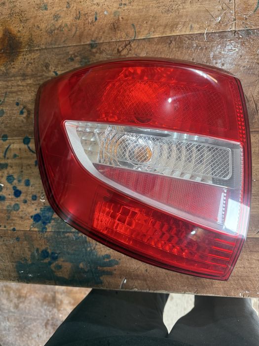 Фонарь гранта FL простая оригинал левая