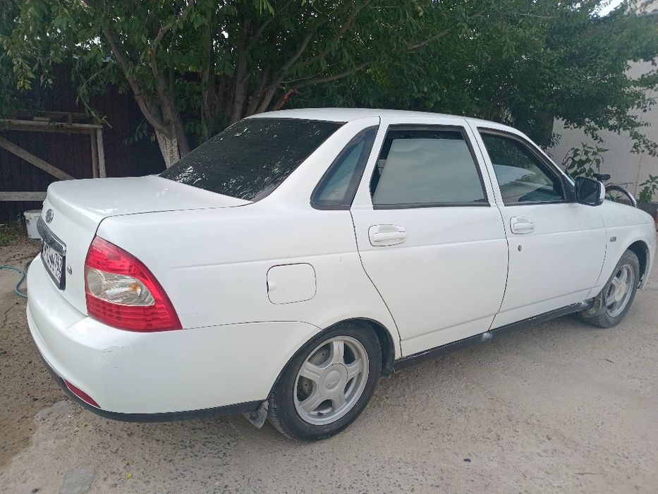 Ваз лада приора  2009