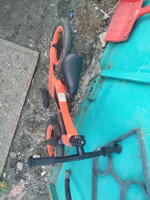 Беговел фирмы aist